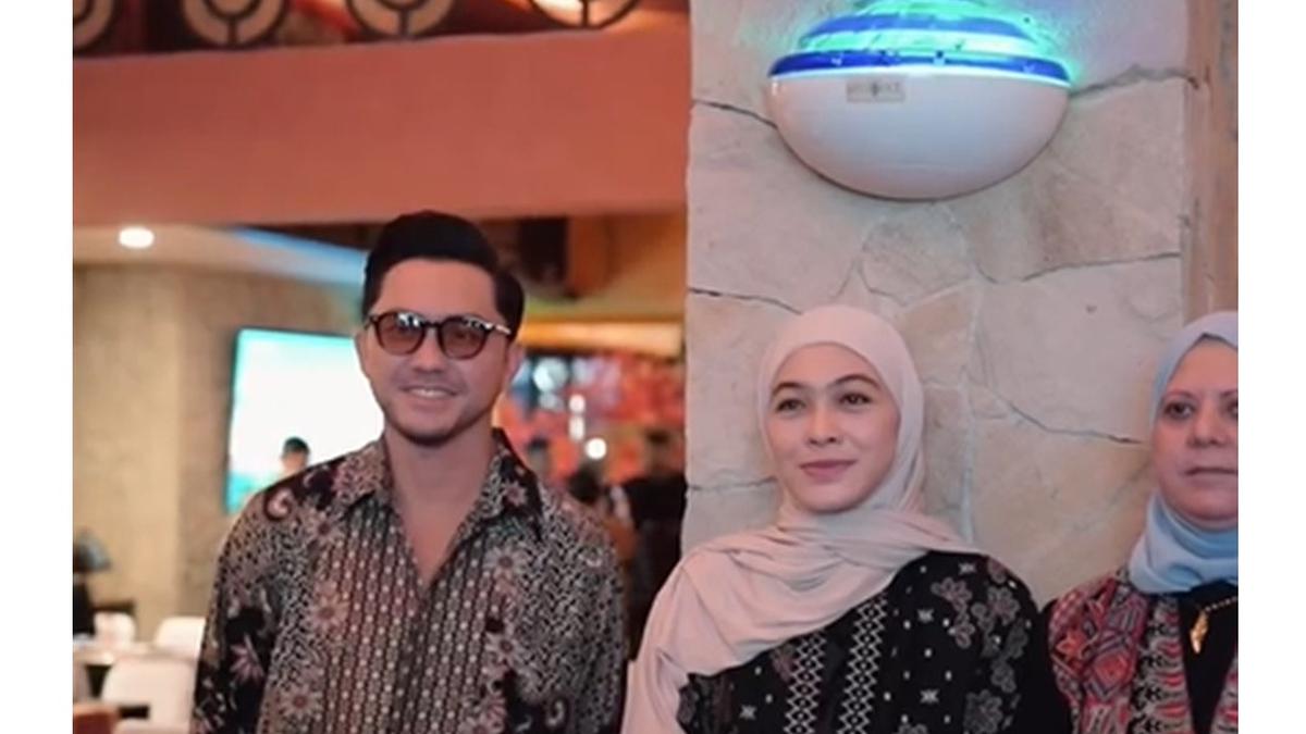 Anak Ultah ke-12, Ananda Omesh dan Istri Beri Lampu Hijau Bermain Medsos