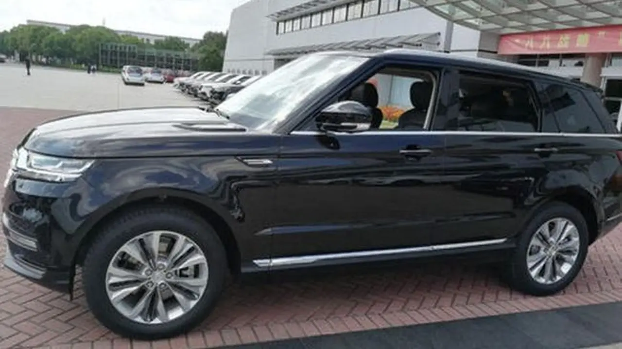 Zotye T900 terlihat mirip Range Rover Sport