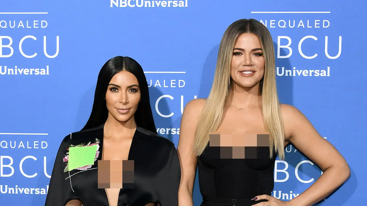 [Bintang] Kim Kardashian dan Khloe Kardashian
