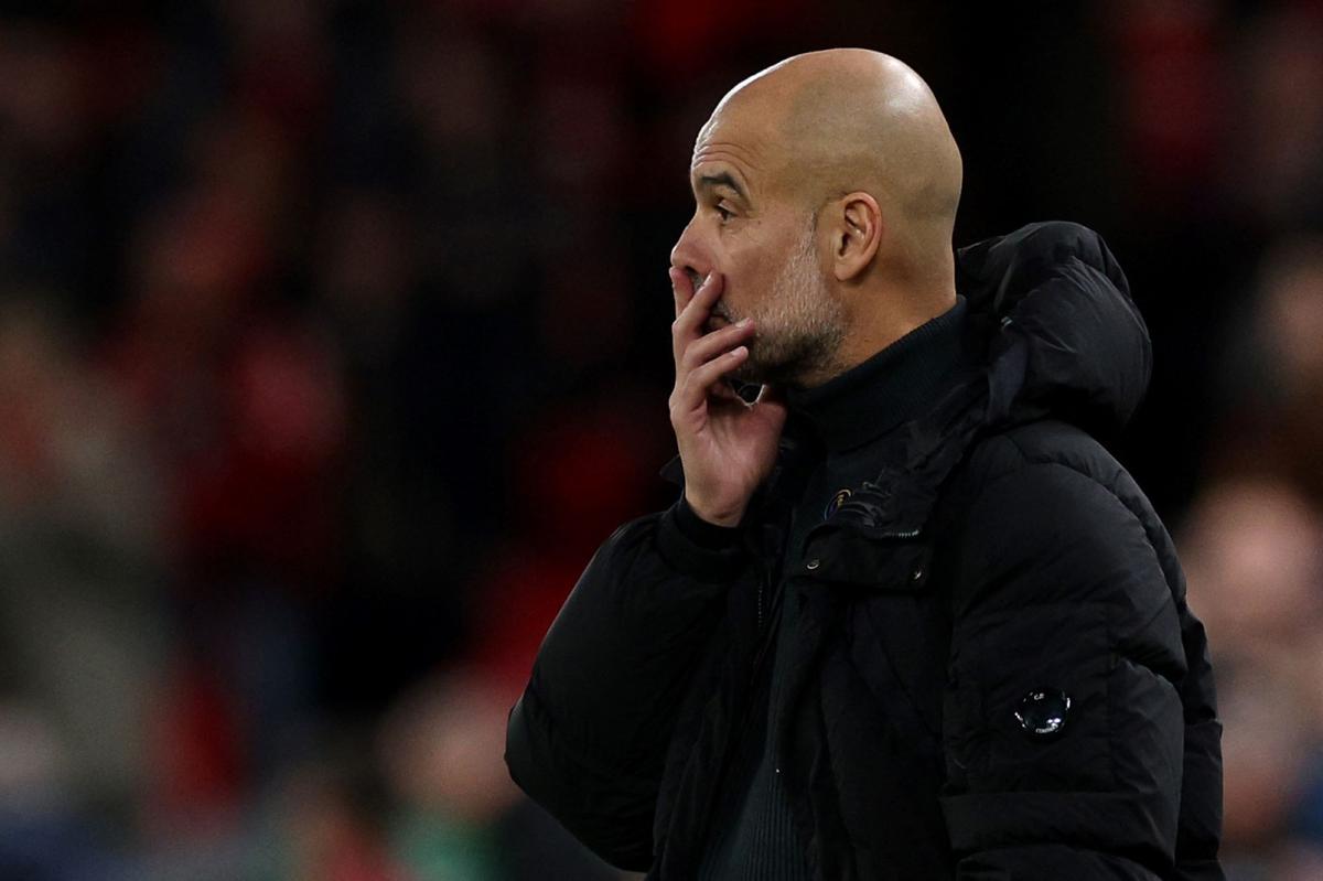 Gaya Pep Guardiola Pamer 6 Jari untuk Balas Ejekan Pendukung Liverpool