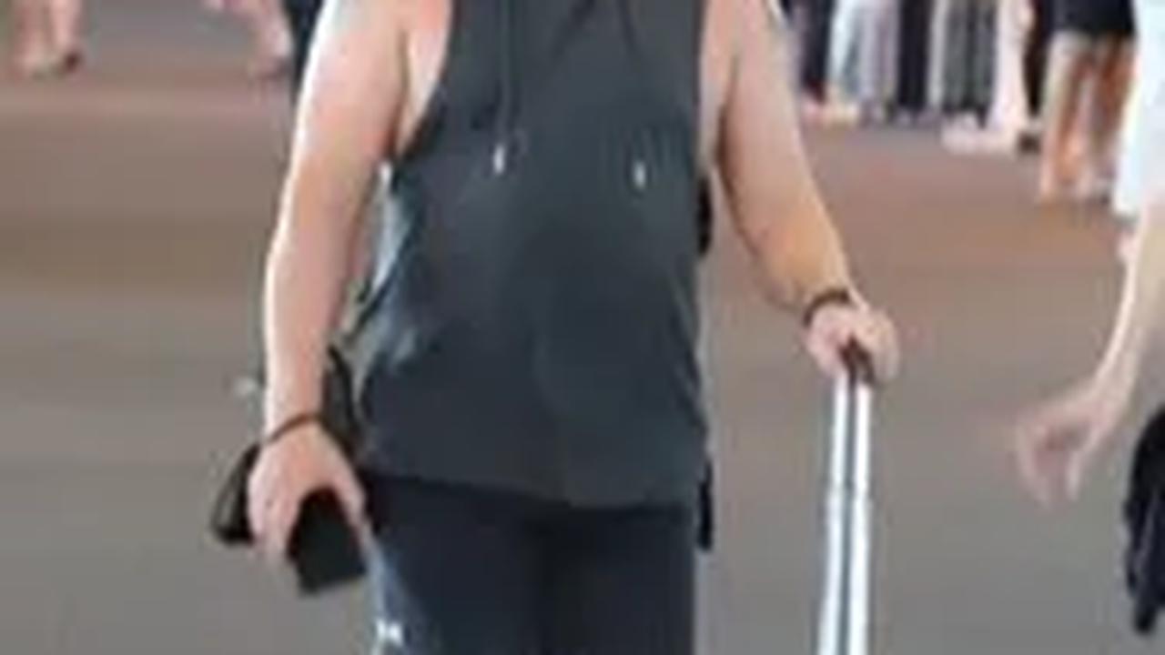 Imigrasi Bali Bantah, Kemenkumham Cari WN Australia Ngaku Dimintai Rp15 Juta karena Paspor Kotor