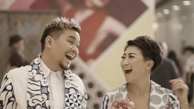 Indy Barends dan Indra Bekti