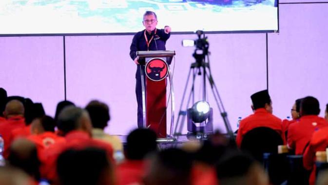 Megawati Ingatkan di Konferda PDIP Riau: Banteng Sejati Tak Silau Jabatan