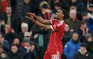 Selebrasi Ryan Gravenberch dalam laga Liga Inggris antara Liverpool vs Wolverhampton, Sabtu (27/12/2025). (AP Photo/Ian Hodgson)