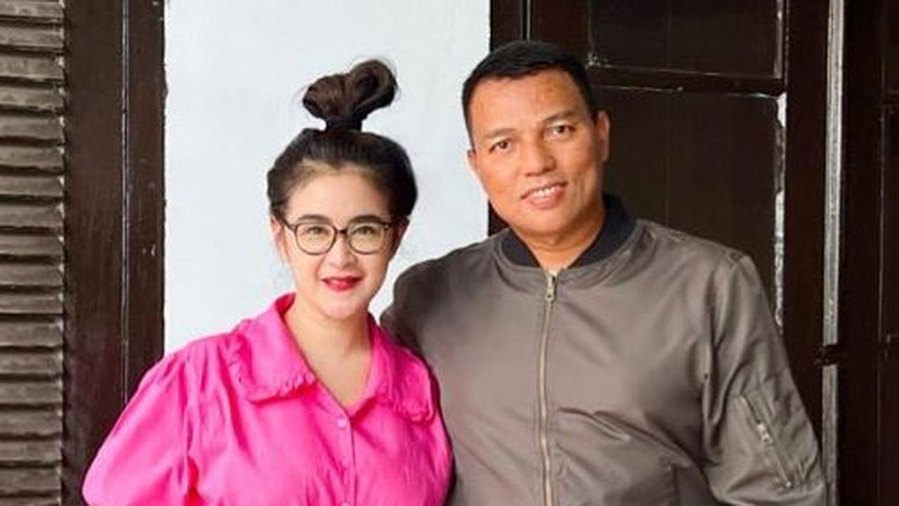 Singkatnya pada tahun 2015 Uut akhirnya memutuskan menikah.
