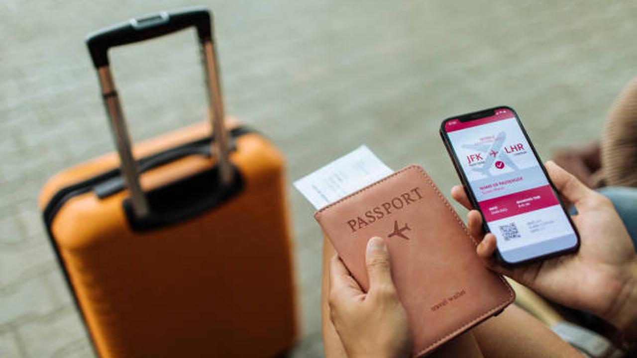 Anti Mahal-Mahal Club: Trik Jitu Membeli Tiket Pesawat dengan Harga Terbaik (Foto dok: Unsplash/mihailomilovanovic)