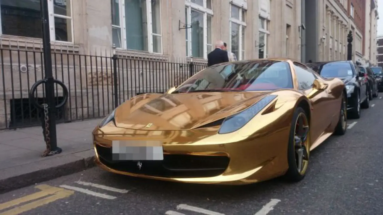 [OTO-News] Ferrari Berkelir Emas Rp 3,7 Pilihan ‘Tukang Pukul’  