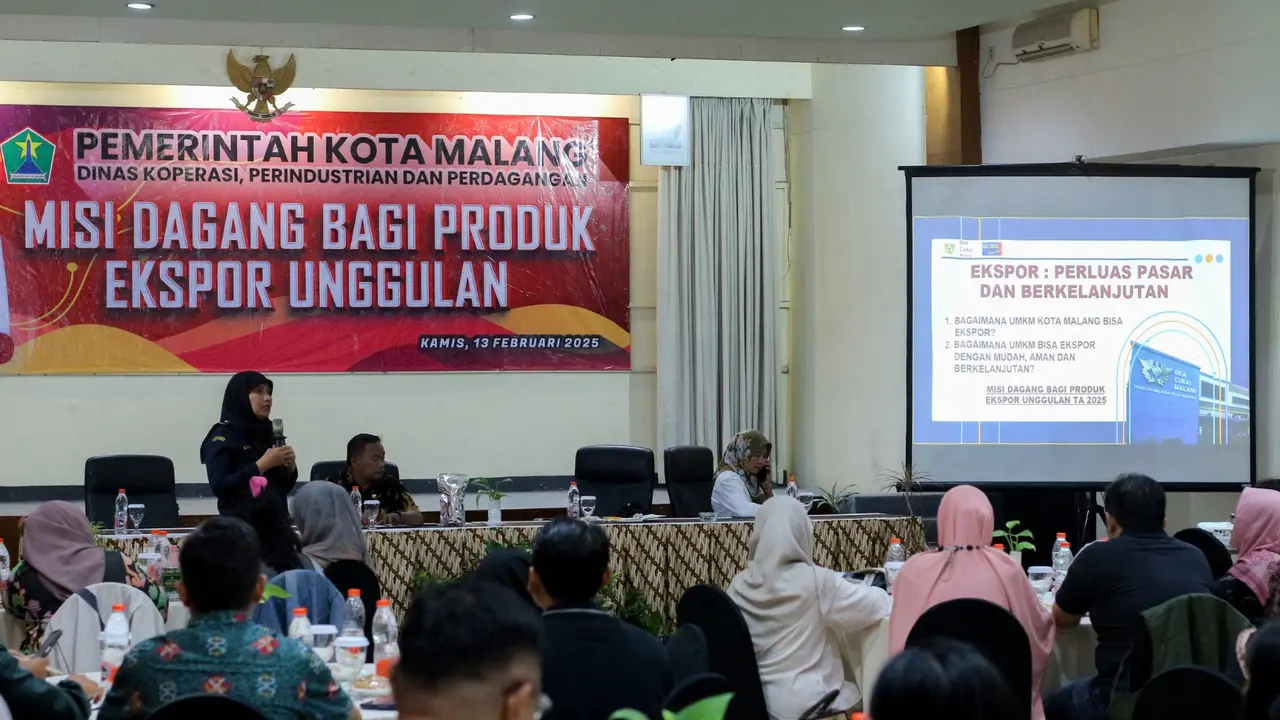 Bea Cukai menggelar sosialisasi tata laksana ekspor kepada pelaku usaha.
