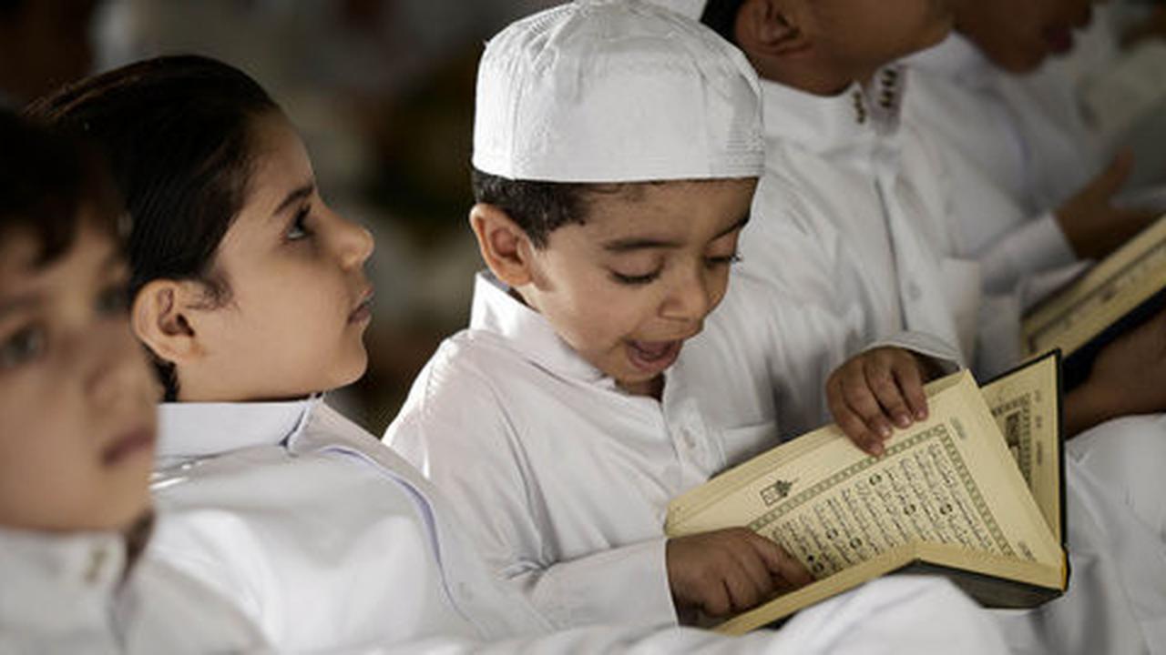 Keceriaan bocah di Bahrain belajar baca Alquran
