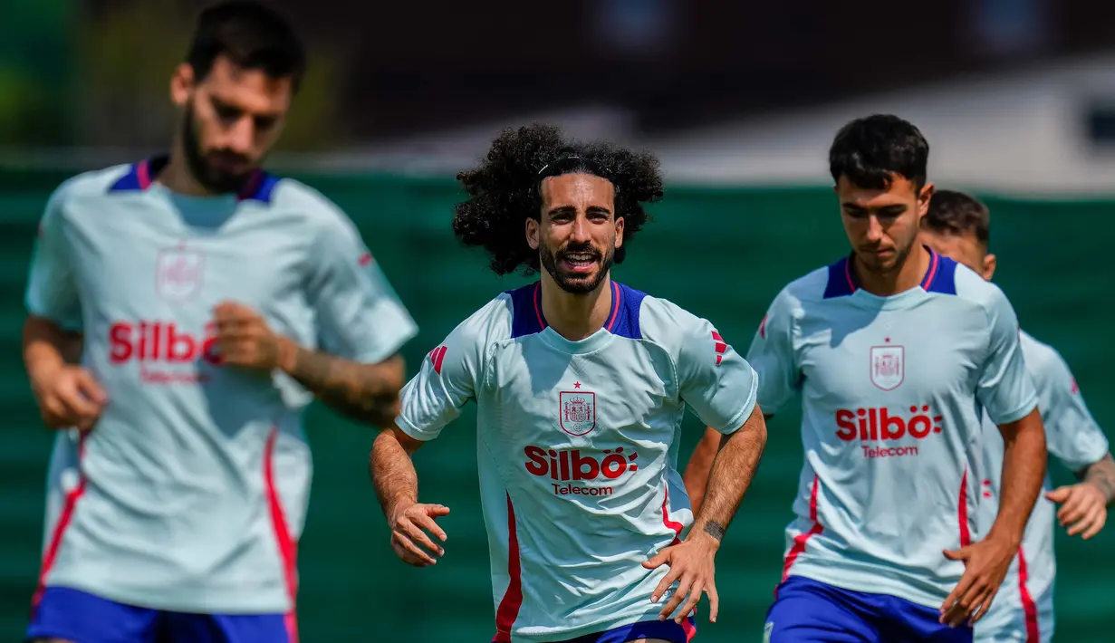 Latihan ini menjadi persiapan Spanyol jelang pertandingan 16 besar Euro 2024 melawan Georgia. (AP Photo/Manu Fernandez)