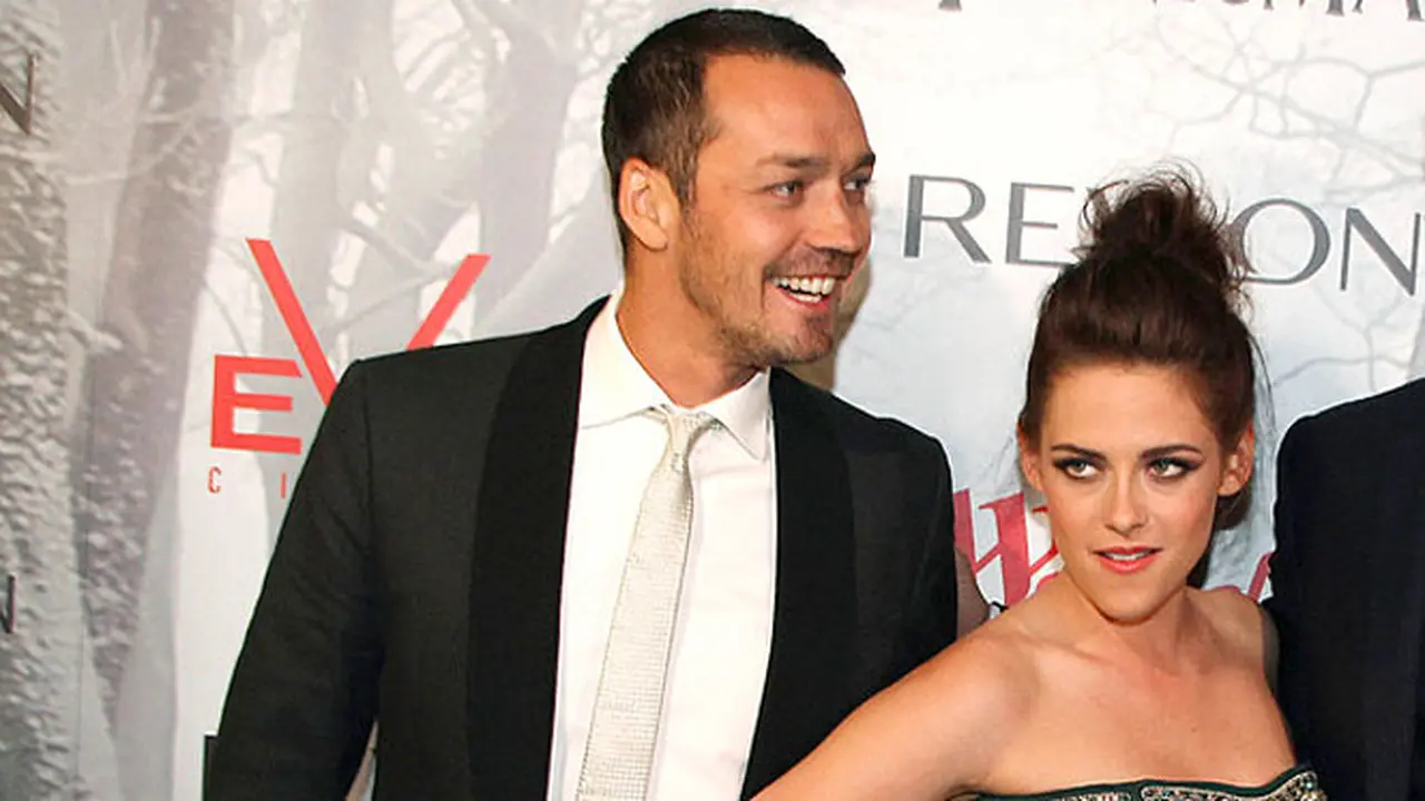 rupert-sanders-stewart-140212b.jpg