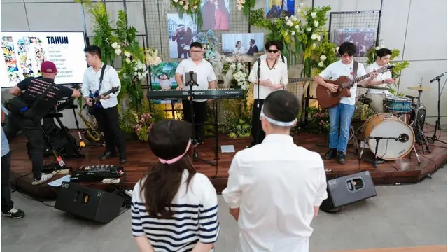 Raffi Ahmad dan Nagita Slavina Sambut 10 Tahun Anniversary (Instagram/@raffinagita1717)