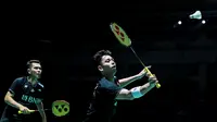 Pebulu tangksi ganda putra Indonesia Fajar Alfian/Muhammad Rian Ardianto&nbsp;saat menghadapi Goh Sze Fei/Nur Izzuddin dari Malaysia pada laga perempat final Korea Open 2023. Fajar/Rian menang 21-9 dan 23-21 di Jinnam Stadium, Yeosu, Korea, Jumat (21/7/2023). (foto: PBSI)