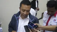 Menteri Pemuda dan Olahraga, Imam Nahrawi, mengajak para pesepak bola untuk menggunakan hak politik pada Pilkada Serentak 2017. (Bola.com/Zulfirdaus)