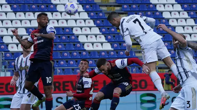 Cristiano Ronaldo Cetak Hat-trick di Juventus vs Cagliari