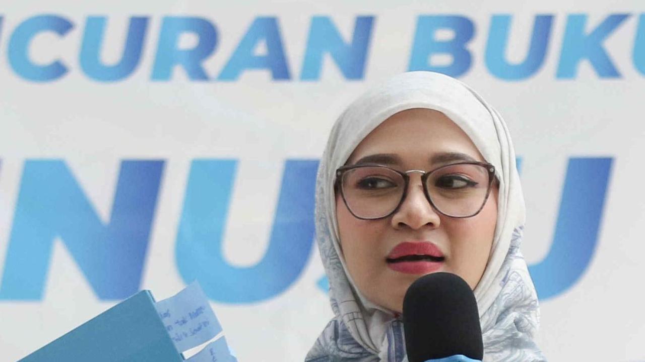 FOTO: Cerita di Balik Buku "Menuju Indonesia Inklusi" Karya Stafsus Presiden Angkie Yudistia