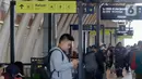 LRT Jabodebek menerapkan tarif akhir pekan (weekend) yang berlaku setiap hari Sabtu, Minggu, dan libur nasional dengan maksimal tarif Rp10.000. (Liputan6.com/Herman Zakharia)