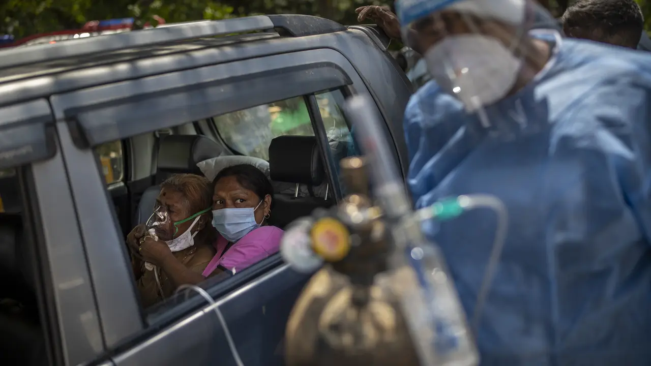 India Kekurangan Oksigen Diterjang Badai Covid-19