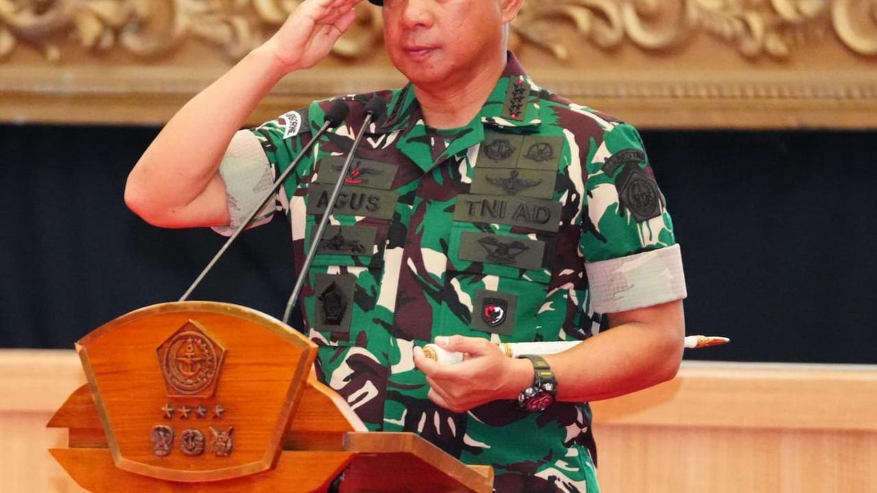 Panglima TNI Jenderal TNI Agus Subiyanto Pimpin Kenaikan Pangkat Pati TNI