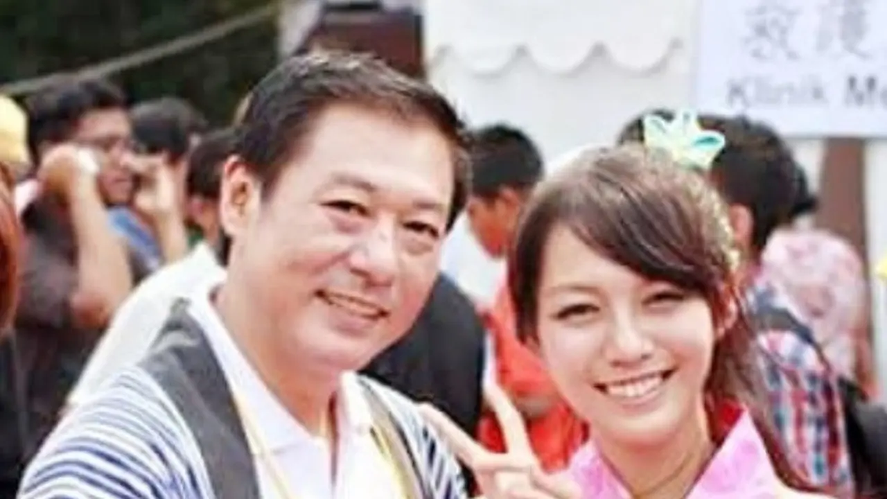 Chef Harada dan anaknya (foto: Instagram/@ayummyy426)