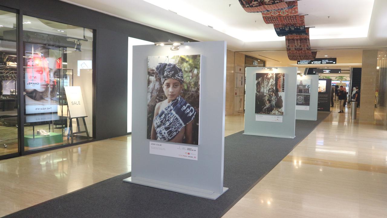 Sambut HUT RI Ke-72, Bentangan Tenun Sumba Diapresiasi Tinggi