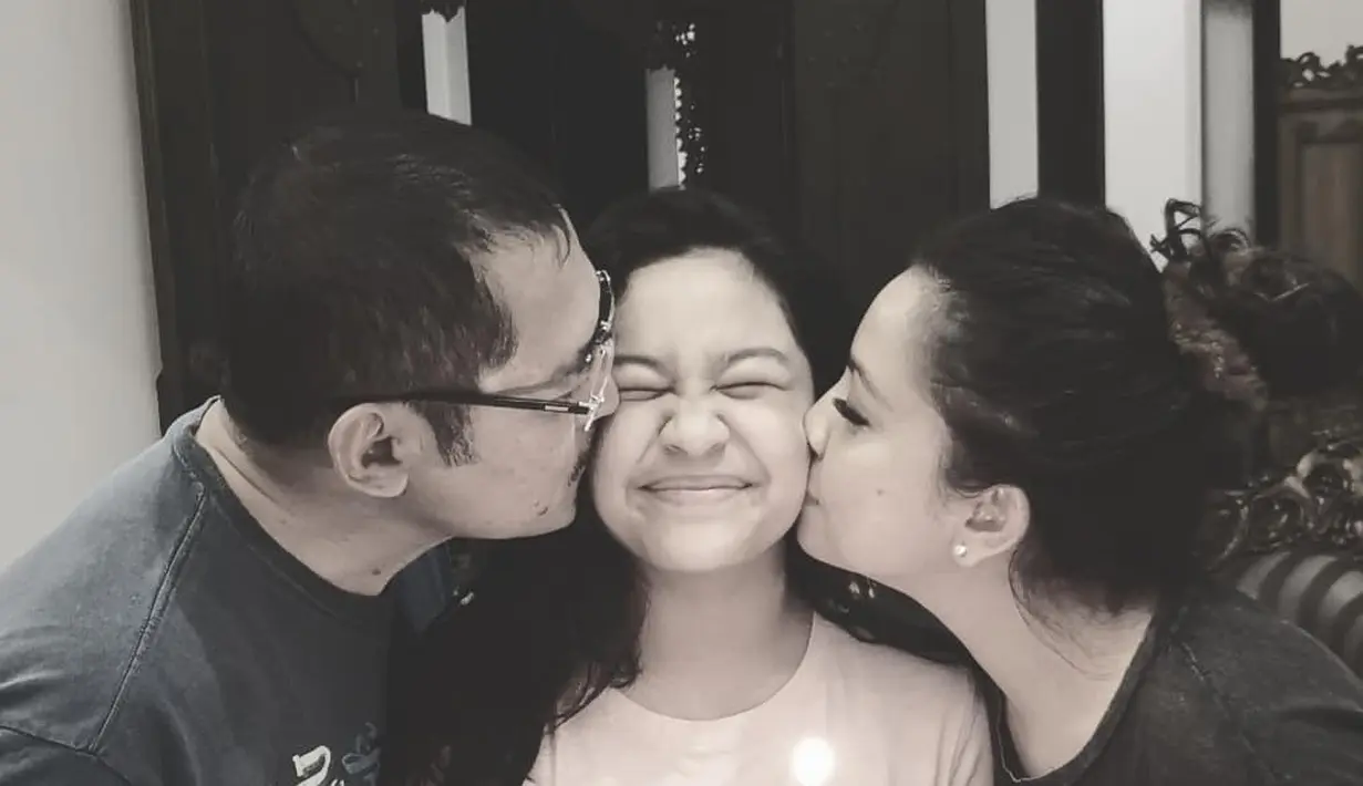 Mayangsari dan Bambang Trihatmojo