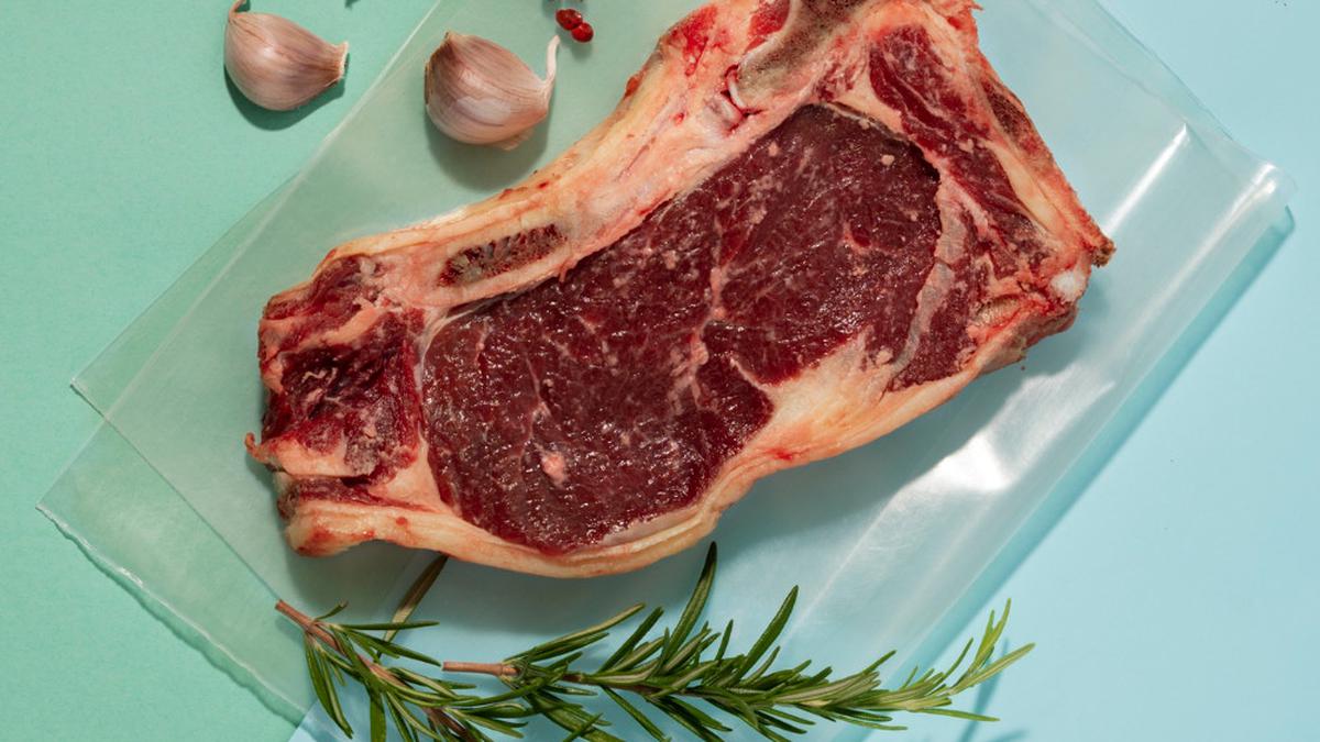6 Cara Bedakan Daging Kurban yang Masih Segar dan Sudah Terpapar Bakteri, Cek Dulu Sebelum Dimasak