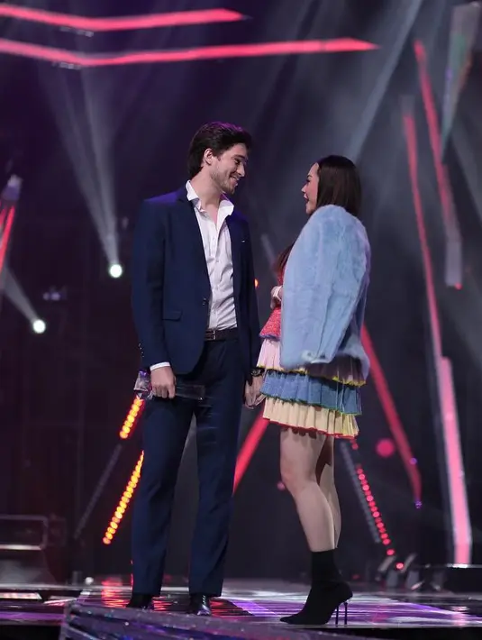 Aura Kasih dan Eryck Amaral