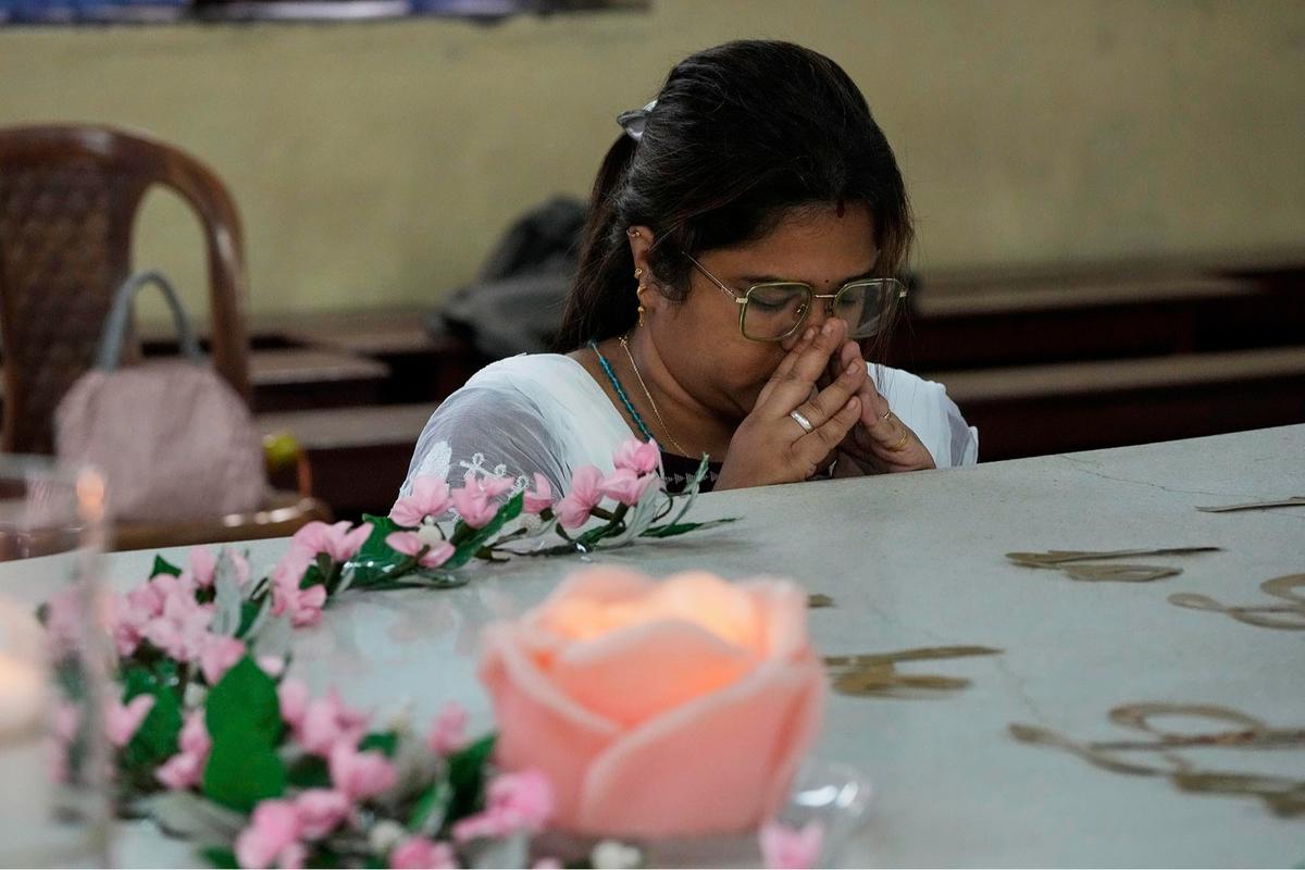 FOTO: Doa Peringati 115 Tahun Kelahiran Bunda Teresa
