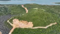 Korporasi Keruk Bukit di Hutan Lindung Tanjung Piayu Batam