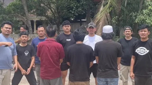 Polisi mengamankan 3 pelaku terkait pembunuhan sadis di Way Kanan, Lampung