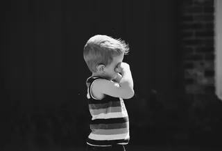 Alergi sapi menjadi tantangan orangtua karena sulitnya mencari susu yang tepat untuk anak (Foto: Unsplash.com/Kelly Sikkema)