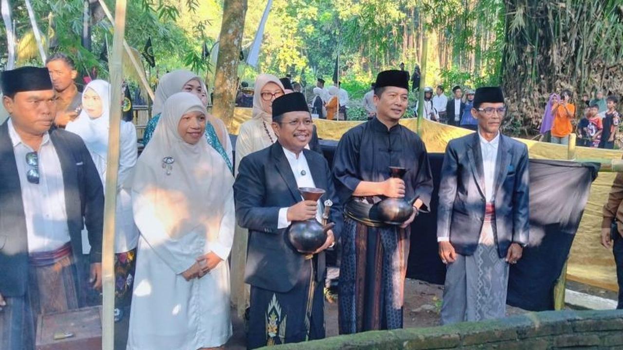 Lebaran Topat Senggigi: Strategi Lombok Barat Dongkrak Citra Destinasi Wisata Unggulan