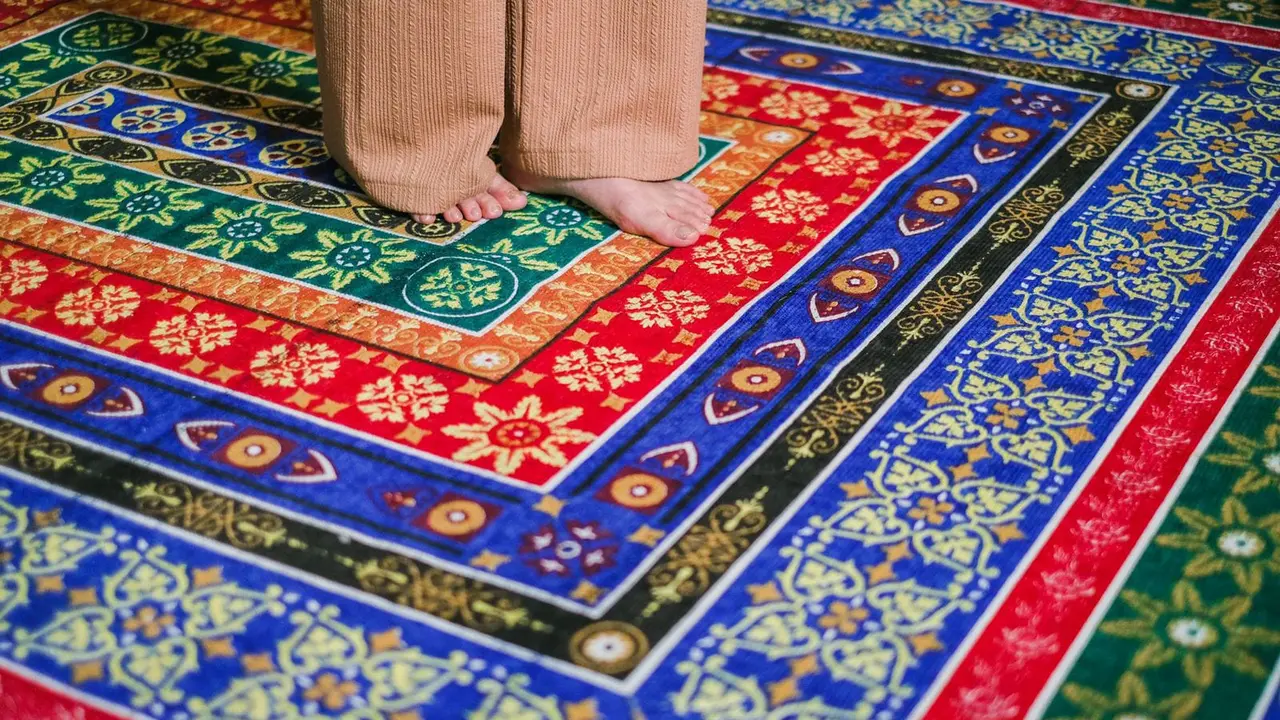 Desain karpet daur ulang