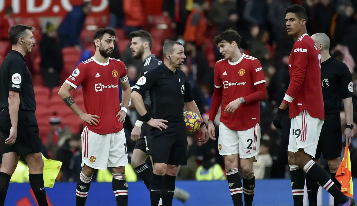 Dengan hasil imbang 0-0, Manchester United masih tertahan di peringkat ke-4 klasemen sementara dengan mengoleksi 47 poin dari 27 laga. Sementara Watford juga belum beranjak dari peringkat 19 dengan 19 poin dari 26 laga. (AP/Rui Vieira)