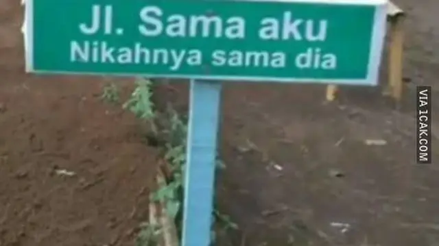 nama jalan nyeleneh