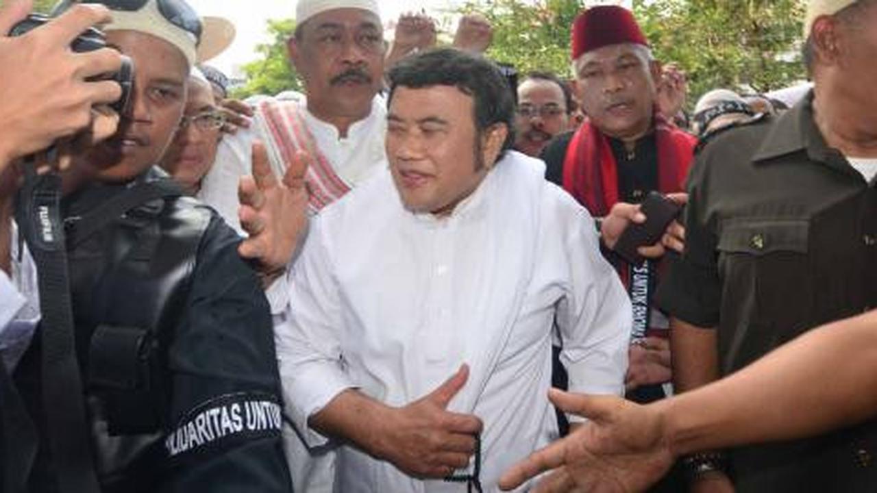 Kubu Foke tak akan beri bantuan hukum Rhoma Irama