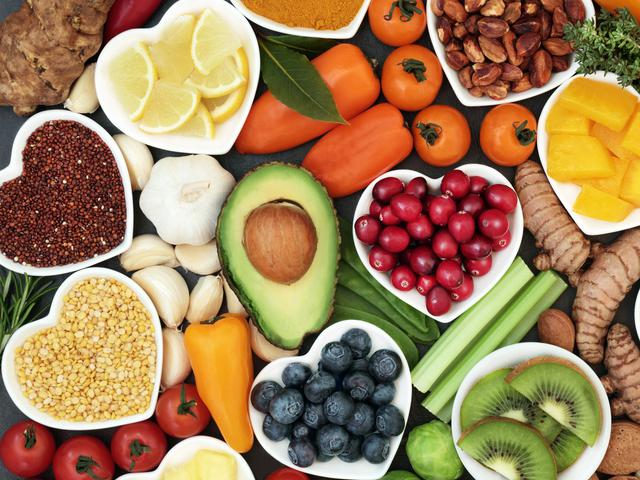 10 Makanan Yang Secara Alami Kaya Enzim Pencernaan