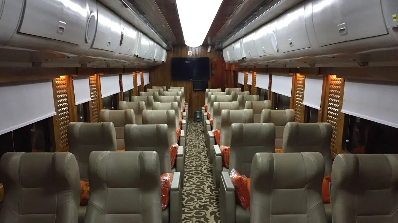 Kereta Argo Parahyangan Priority