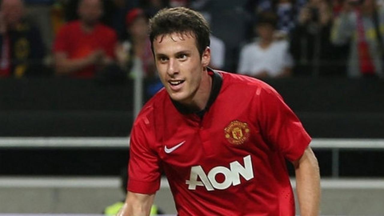 MU resmi lepas Henriquez ke Dinamo Zagreb