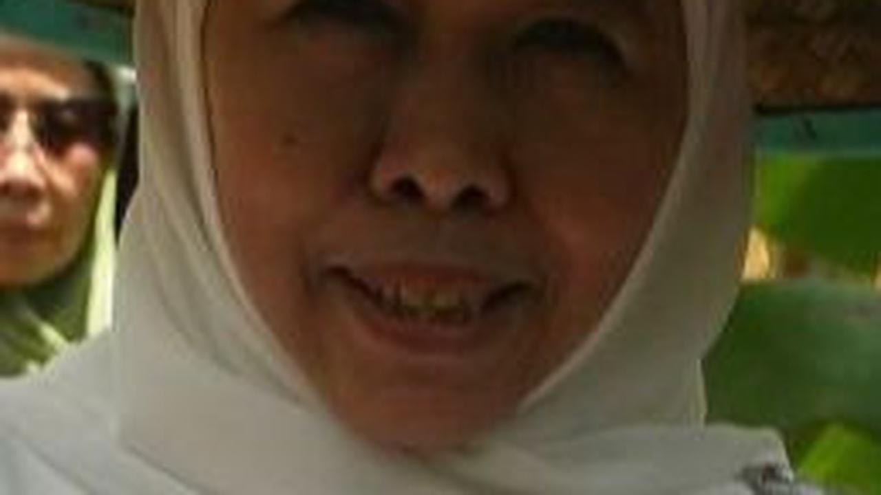 Khofifah Bicara Pilgub Jatim: Saya Merasa Nyaman dengan Mas Emil