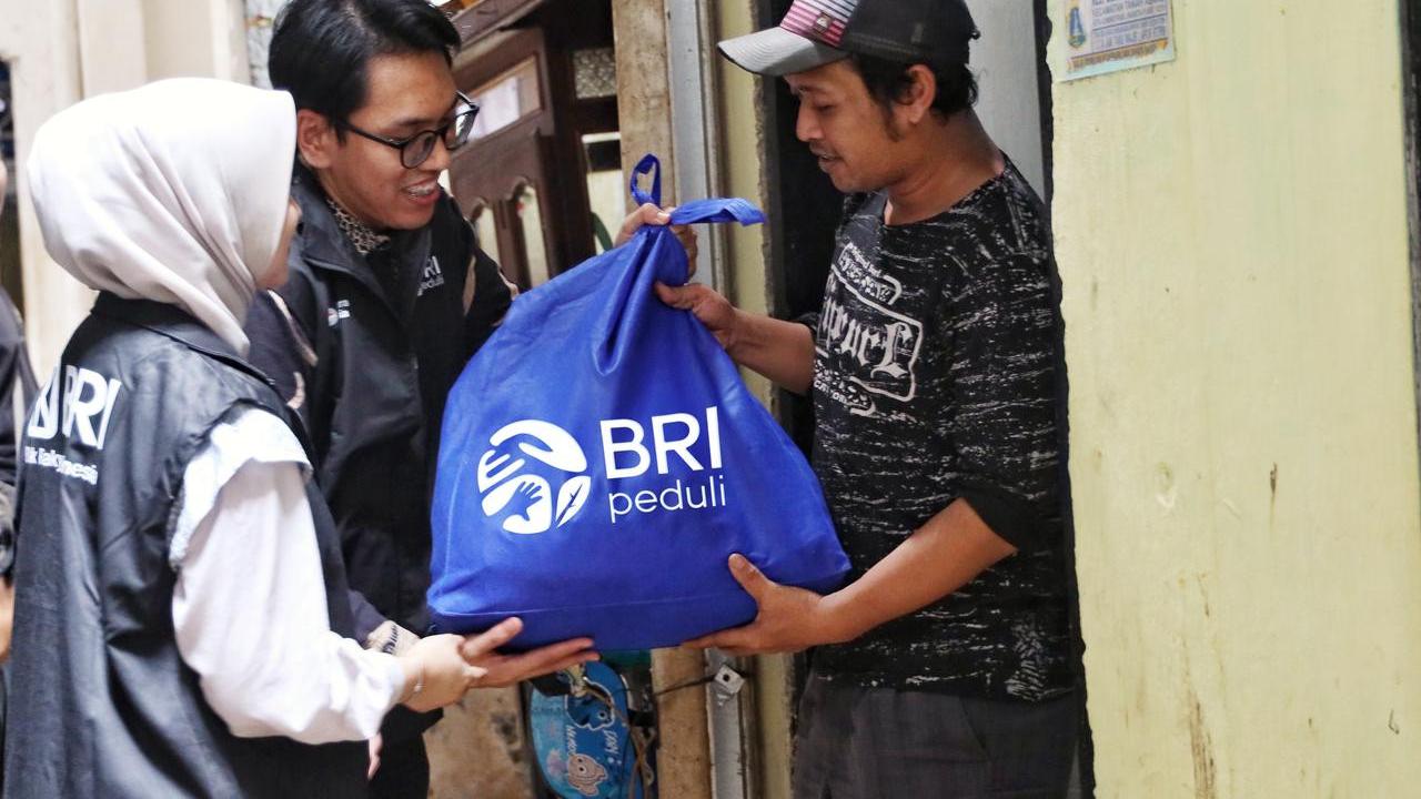BRI Peduli Berbagi Kebahagiaan Ramadan, 279 Ribu Paket Sembako Disalurkan ke Seluruh Indonesia