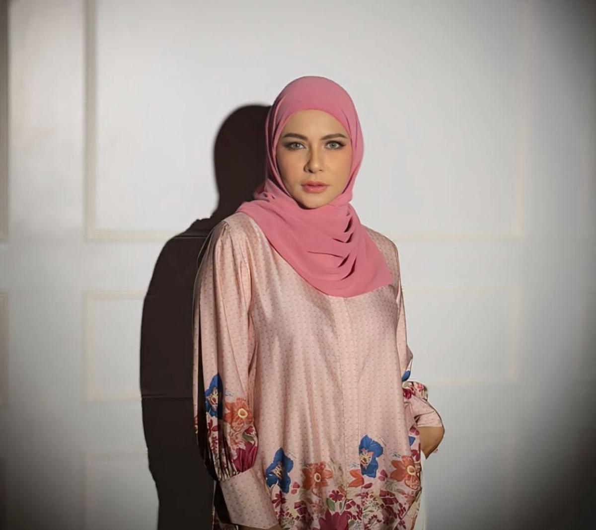 Potret Meisya Siregar Terbaru, Tampil Fresh dan Makin Berkelas dengan Hijab Pink Pastel