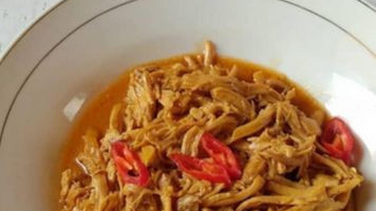 2. Resep Menu Diet Puasa Ramadhan: Ayam Suwir Kecap<br>