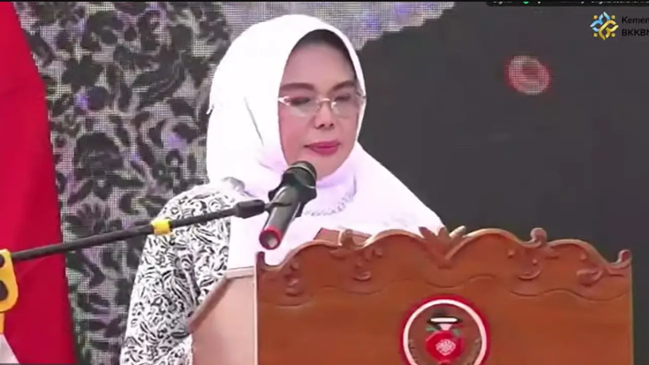 Ketua Umum Pengurus Besar Ikatan Bidan Indonesia Dr Ade Jubaedah