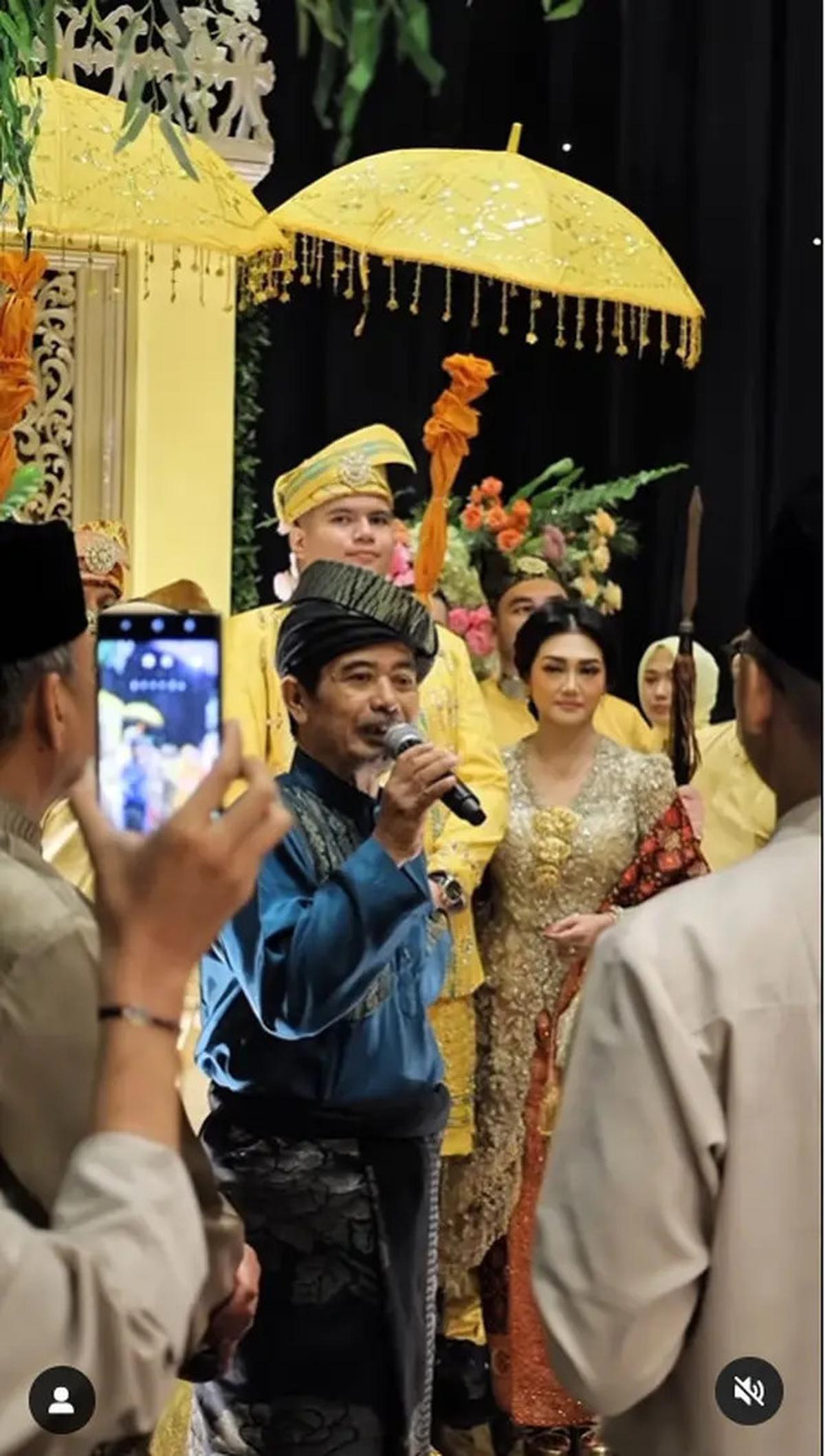 6 Momen Pernikahan Anak Sambung Bella Saphira, Dihadiri Artis Senior 90-an