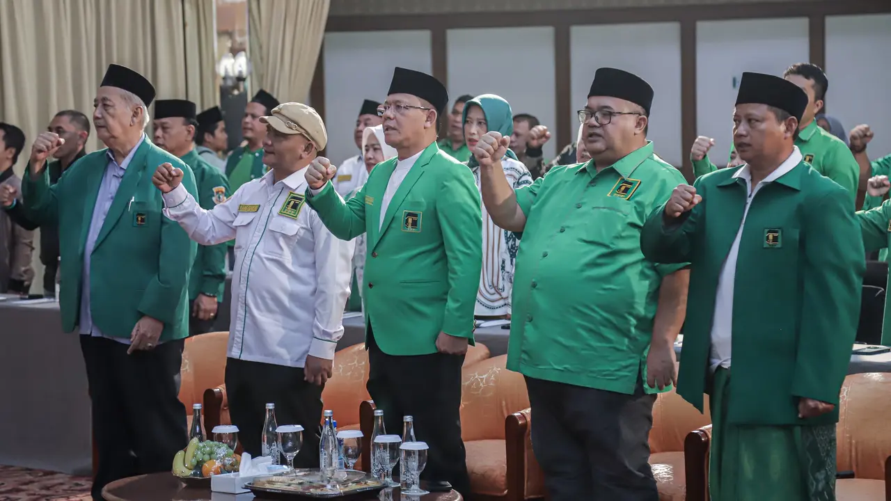 Plt Ketua Umum Partai Persatuan Pembangun (PPP) Muhamad Mardiono membuka kegiatan Rapat Pimpinan Wilayah (Rapimwil) Jawa Barat di Bandung, Rabu (1/5/2024) (Istimewa)