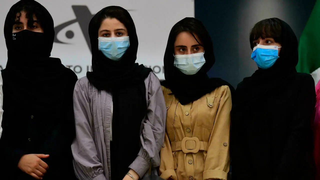 Tim robotika putri Afghanistan