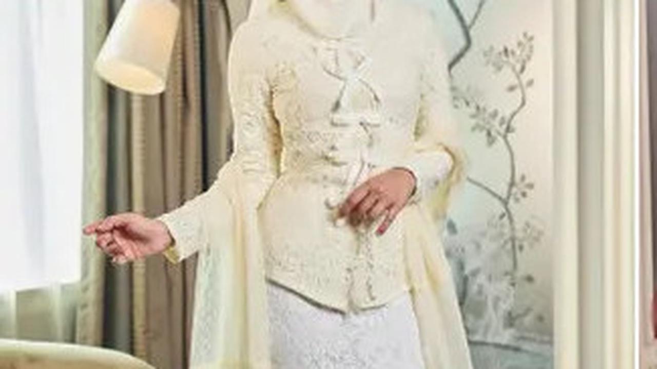 4 Gaya Fuji Jadi Model Baju Lebaran 2025 Brand Fesyen Malaysia