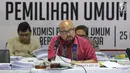 Komisioner KPU RI, Ilham Saputra memimpin rapat Rekapitulasi Hasil Penghitungan Perolehan Suara Tingkat Nasional dan Penetapan Hasil Pemilihan Umum Tahun 2019, Jakarta, Rabu (7/5/2019). Rapat masih membahas dan menetapkan hasil perolehan suara dari PPLN. (Liputan6.com/Helmi Fithriansyah)
